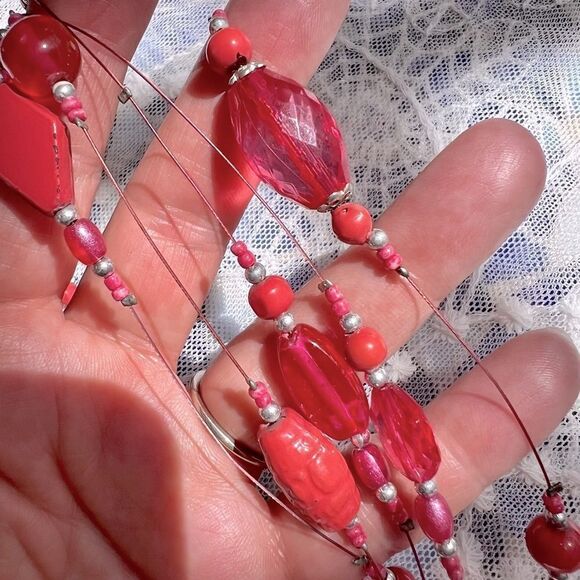 Vintage 80’s/90’s Pink/Coral Multi-strand Beaded Necklace  - Picture 8 of 9